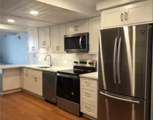 hardwood4 Kitchen tile | LeClaire Flooring